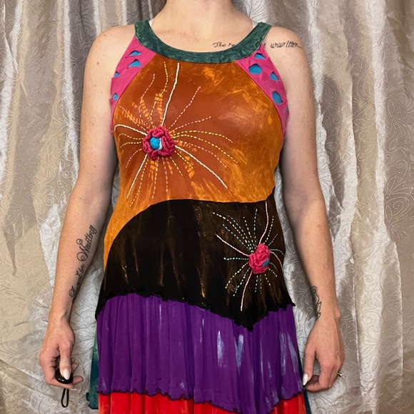 Summer type dress - Picture 1 of 8